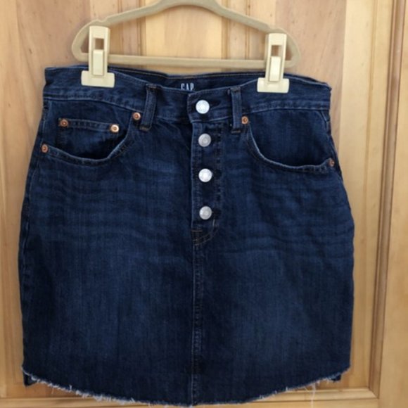 Gap 5 Pocket High Rise Mini Skirt in Dark Denim. - Picture 7 of 8
